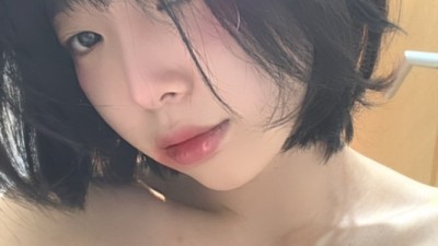 강인경 미공개 셀카 공개