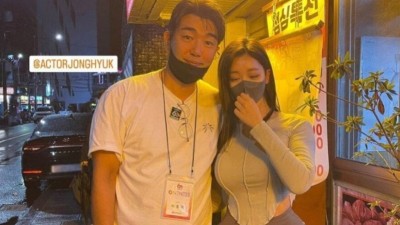 볼 때마다 골반 진짜인지 궁금한 분