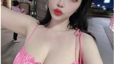 가슴이 매우 큰 처자의 외출복