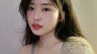 인터넷 방송 여캠 '잉류' 가슴 1티어