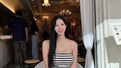 길에서 보면 무조건 연락처부터 신이지