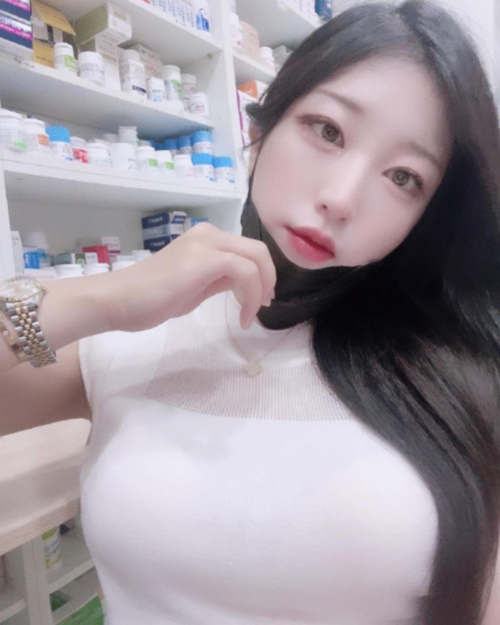 b9a70fbb427be9dbd14a23aac4ee17ca_1760598741_0017.jpg