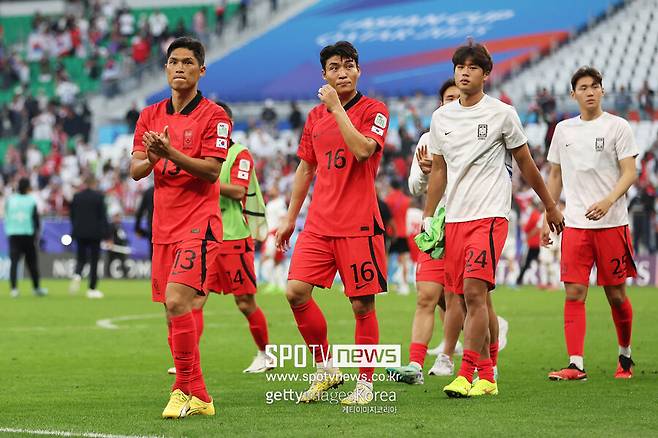 [아시안컵] '한국 16강 상대 유력' 사우디, 2명 퇴장당한 키르기스스탄 2-0 제압...F조 선두 질주