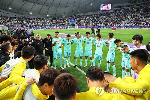 '카타르 0-1 패' 중국, 조별리그 3G 무득점 굴욕→극적인 16강 진출 실낱희망 [아시안컵]