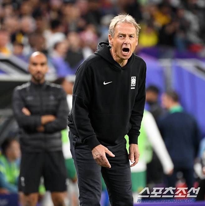 '한국 축구에 무례했다!' 클린스만 경질. 해외 매체의 대대적 분석