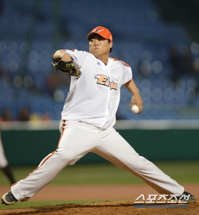 11년 전 LAD한테 받은 돈이 얼만데, 류현진-한화 200억도 가능...MLB는 RYU와 이별 공식화