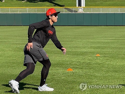 '미쳤다'… '타격천재' 이정후, MLB 두번째 시범경기서 홈런 작렬