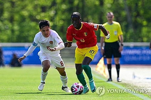 '신태용 퇴장→극대노' 인도네시아, 파리서 올림픽 꿈 좌절...대륙간 PO서 눈물