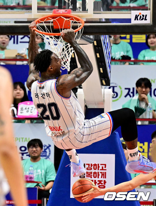 라건아 “한국에 남고 싶지만 KBL 결정에 달려…안되면 일본진출 고려” [단독]