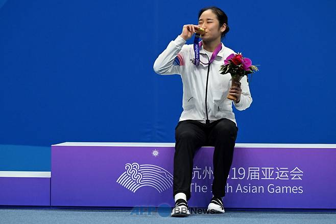 '배드민턴 세계 1위' 안세영, 부상도 못막을 '대관식' 열까[파리 올림픽 金 기대 스타③]