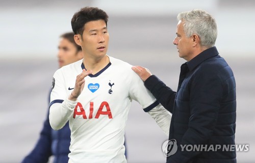 '이럴 수가' 손흥민, 이적 검토 '핵폭탄급 뉴스'…PSG-페네르바체 관심→토트넘 레전드? 돌아온 건 이적설 점화 (튀르키예 매체)