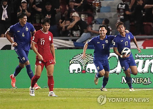 '중국 싱글벙글' 태국, 3차 예선 진출 실패...싱가포르에 3-1 승→승자승으로 탈락 [WC 예선 리뷰]