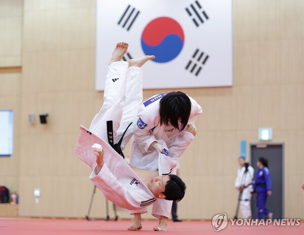 '일본 국적 버린 독립운동가 후손' 허미미, 28년만에 女유도 金 안길까[파리 올림픽 金 기대 스타⑤]