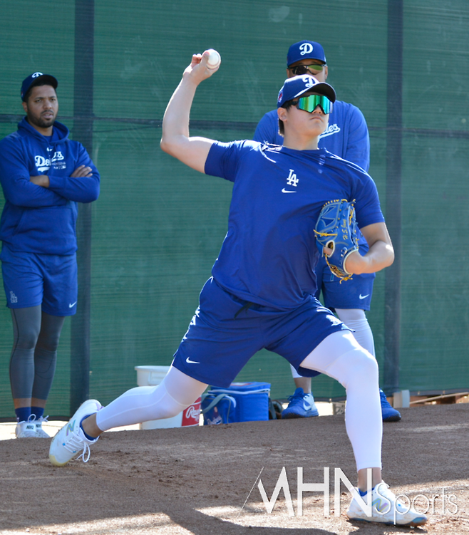 다저스 한국인 투수 유망주 장현석, 마이너 루키리그서 고전…다듬어야 할 것 많아