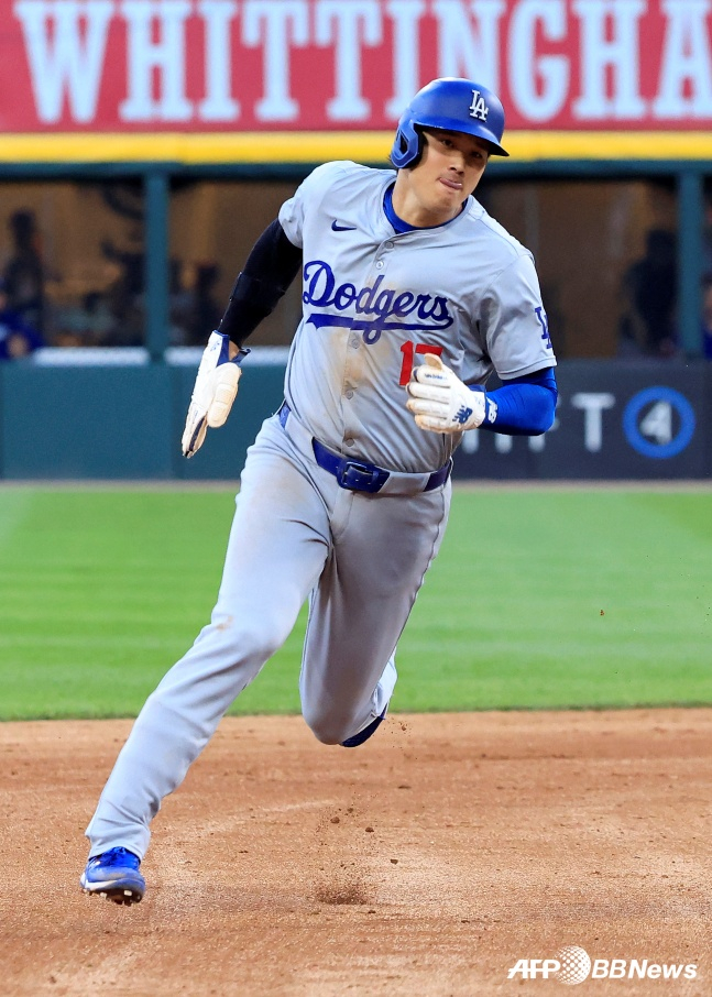 오타니, 104년 만에 '구단 최초 역사' 홈런으로 썼다! KBO MVP 상대 10G 연속 타점 폭발→팀도 4:0 완승 [LAD 리뷰]