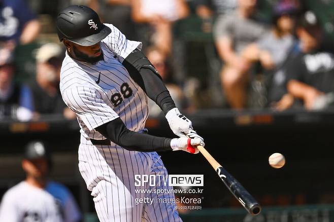 다저스, KBO 20승 투수 포함 초대형 트레이드 추진?