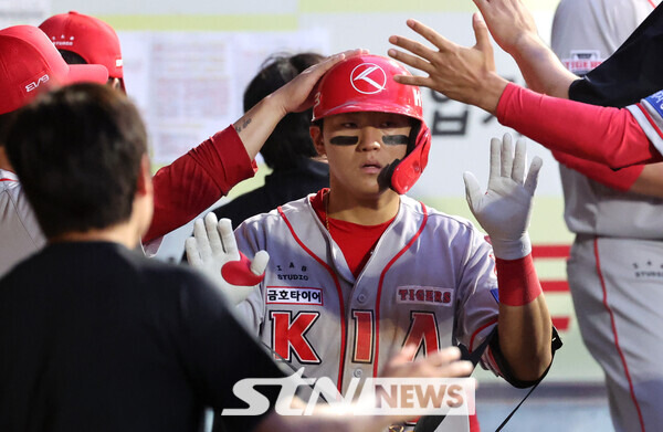 '호랑이 꼬리를 물면 죽는다' 2위 킬러 KIA, 전반기 1위 확정