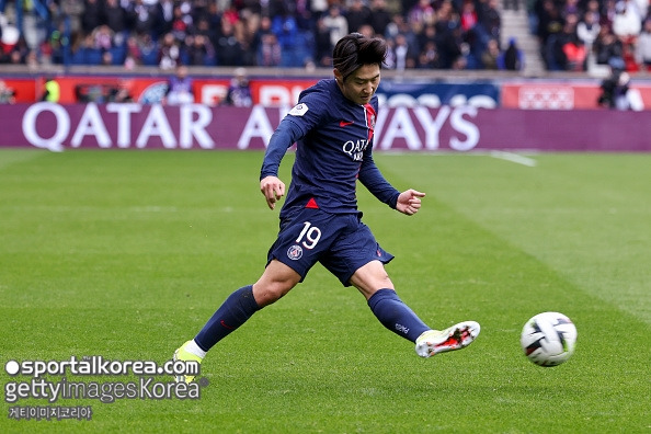 이강인, 이런 대우받게 될 줄이야…PSG '돈 절약 수단'으로 희생→김민재 친정팀 이적 유력