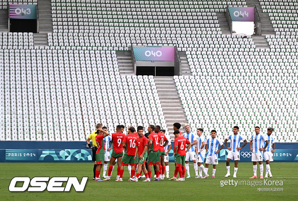 '모로코에 패' 아르헨티나 축구팀, 올림픽서 라커룸 털렸다... 경기 전 7500만 원 귀금속 도난