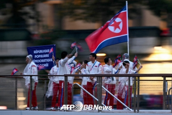 '한국 조롱당했다' 日·中도 분노, 한국-북한을 혼동할 수가 있나... IOC는 韓 계정 '한 줄 사과문'