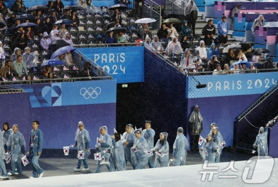 '한국 조롱당했다' 日·中도 분노, 한국-북한을 혼동할 수가 있나... IOC는 韓 계정 '한 줄 사과문'