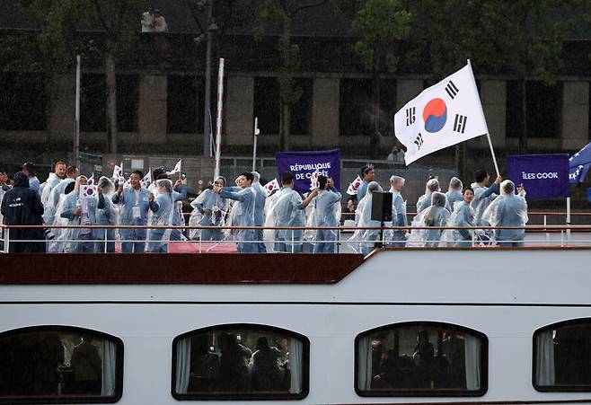 한국과 북한도 구분 못해? 중국 이어 프랑스도 대형 사고 쳤다… 조직위 사과 받아낼까 [올림픽 NOW]