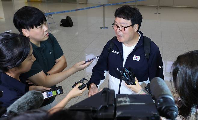 [단독]'안세영, 분노할 만했네' 협회, 있던 '연례 포상제'도 없앴다…개인후원 조항도 선수권익 후퇴로 개정