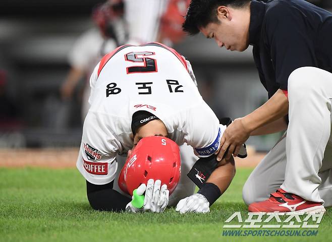 십년감수! '151㎞ 직구 팔꿈치 직격' KIA 김도영, 검진 결과 '단순 타박'[광주 현장]