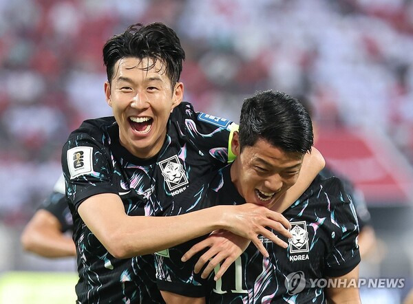 '황희찬 선제골-손흥민 결승골' 홍명보호, 오만 3-1 꺾고 WC 3차예선 첫승