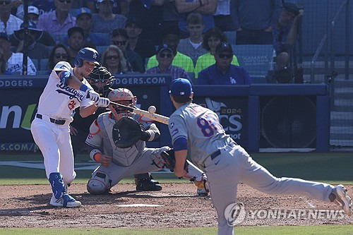 오타니 대신 '현수'가 쳤다… '한국 국대 출신' 에드먼, 다저스 '미친 선수'로 등장