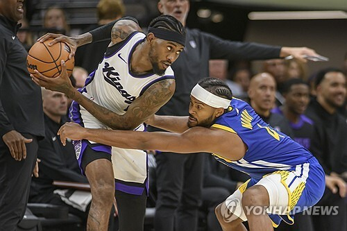 [NBA] 갑작스러운 트레이드 성사...대형 트레이드 예고편?