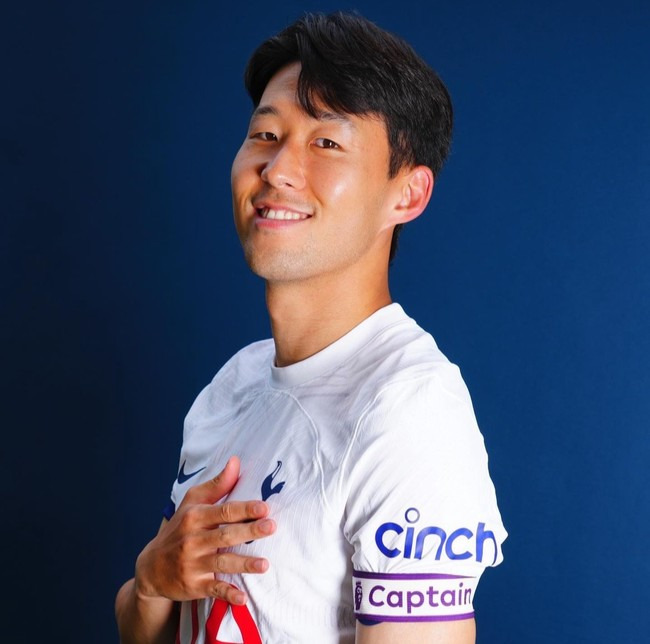 '주급 3억 5천' 손흥민, 토트넘과 재계약 NO?→공짜로 맨유 가나...