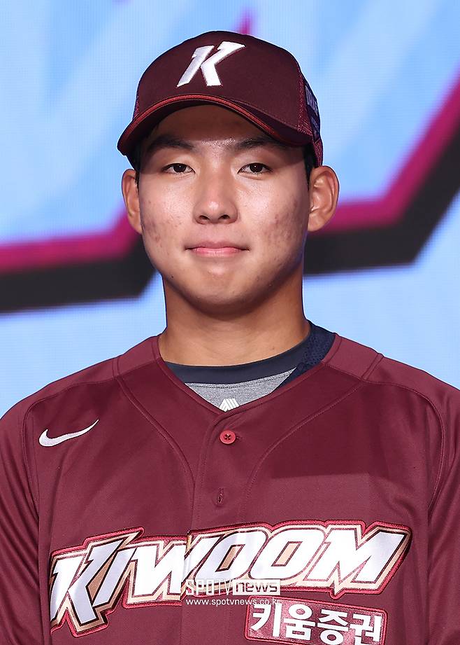 이래서 지명권 트레이드 했구나…19세 신인이 벌써 146km 완벽투, 16홈런 내야수 아깝지 않다