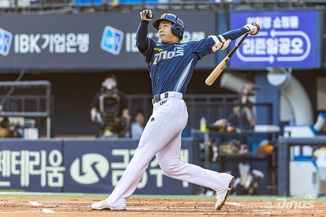 이래서 지명권 트레이드 했구나…19세 신인이 벌써 146km 완벽투, 16홈런 내야수 아깝지 않다