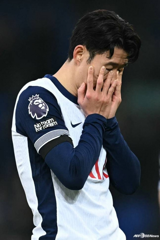 '토트넘 방출 명단' 손흥민, 사우디 2개 구단 '무려 750억' 파격 제안→유럽 잔류 불발 유력