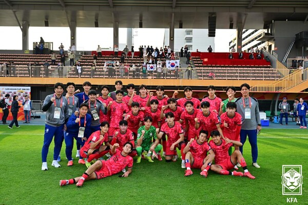 한일전서 지고 있는데 후반 정규시간 슈팅 0… 돌이켜봐야할 이창원호 [AFC U20]