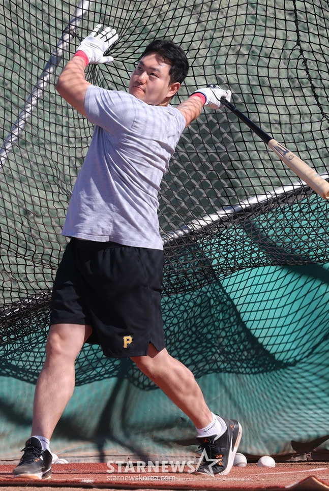 '병역 논란→美 영주권 획득' 최지만은 '대체 왜',