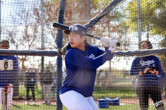 데뷔 첫 안타는 없었지만…'2타석 13구 승부' 끈질겼던 김혜성의 ML 데뷔전, 야마모토 155.5km 쾅! [MD글렌데일]