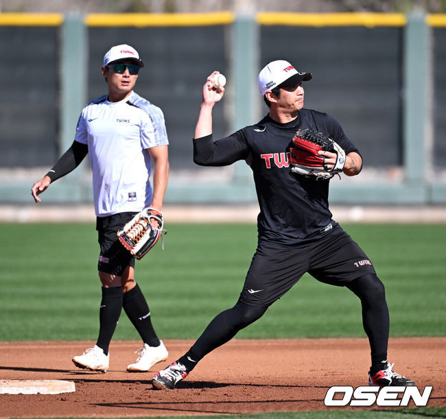 ‘굴욕, 3승 13패’ KIA전 복수 벼르는 124억 유격수, “내가 5경기 빠졌다, 올해는 완전 다를거다” [오!쎈 스코츠데일]