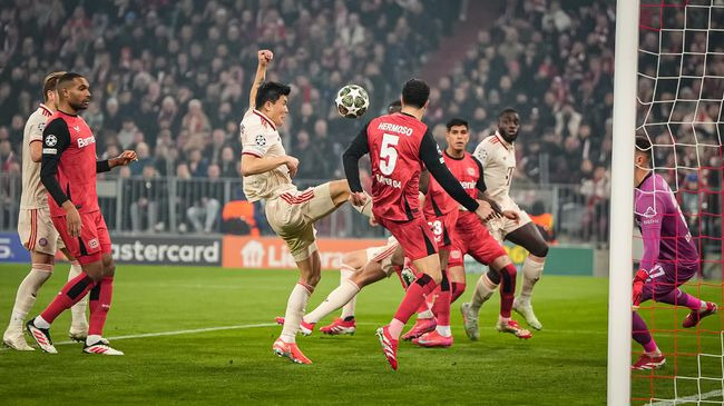 김민재한테 막힌 '2200억 몸값' 레버쿠젠 에이스, 교체 당하자 역대급 분노 표출