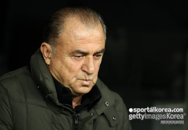 이럴 수가! 국가대표 GK, 김승규 소속 알샤밥 '159억 체불' 초유의 사태 인정...테림,