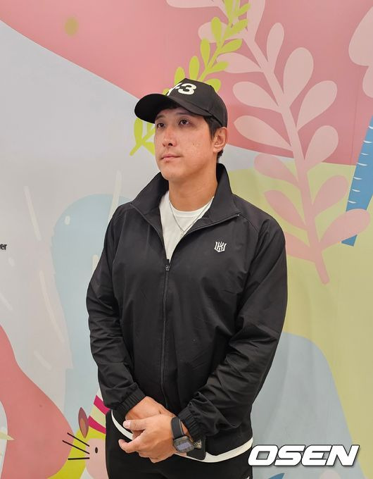 “이렇게 도태될 순 없었다” 40억 FA 등장→핫코너 포기→12kg 감량…철인 3루수, 어쩌다 외야까지 나갔을까 [오!쎈 인천공항]