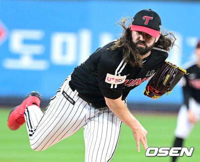 한국서 너무 많이 던졌나, 최고 구속이 겨우 146km라니…36세 에이징 커브, ML 재도전 '가시밭길'