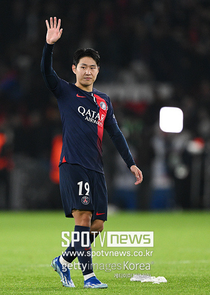 이강인, PSG 떠난다…“충격 방출 결정”