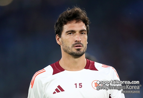 '설상가상 불화설까지' 승승장구하던 철벽, 끝내 무너졌다...1년 만에 방출 대상 전락