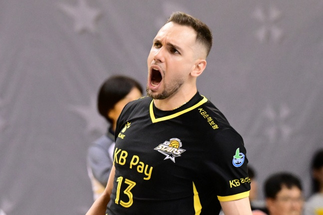 [오피셜] '여자부 최초 기록' GS 실바-'3시즌 만의 봄배구 이끈' KB 비예나, V리그 6라운드 MVP 선정