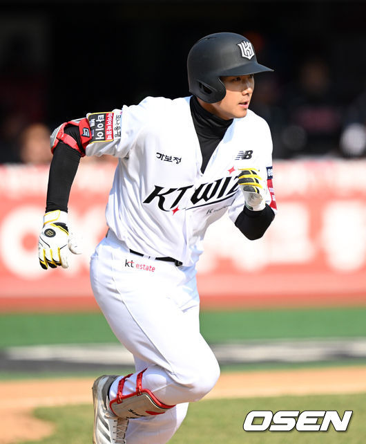 “6cm 찢어졌다고…” 한화전 위해 칼을 갈았건만, FA 보상선수 옆구리 부상 이탈 ‘4주 지켜본다’ [오!쎈 수원]