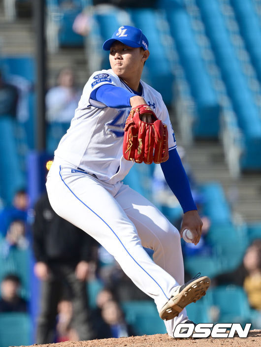 개막전 앞두고 친동생 그랜드슬램 소식에 도파민 폭발! 삼성 배찬승, “날씨 따뜻해지면 더 좋아질 것” 자신만만 [오!쎈 대구]