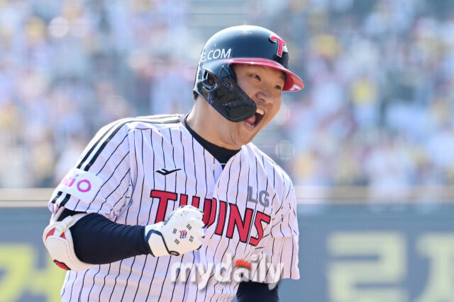 'KKKKKKKK' 이것이 ML 20승 투수의 클래스…'롯데 마운드 폭격' LG, 2만3750명 관중 앞 '개막전 완승' [MD잠실]