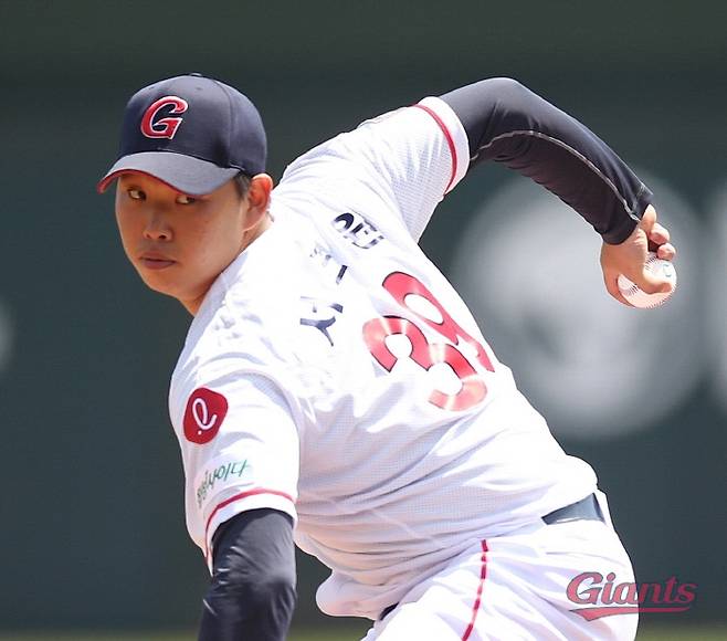 미성년 성범죄에 음주운전...투수 서준원, 독립리그 복귀 시도 → 사실상 무산